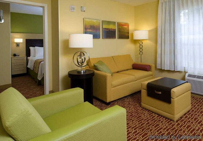 Towneplace Suites Columbus Quarto foto